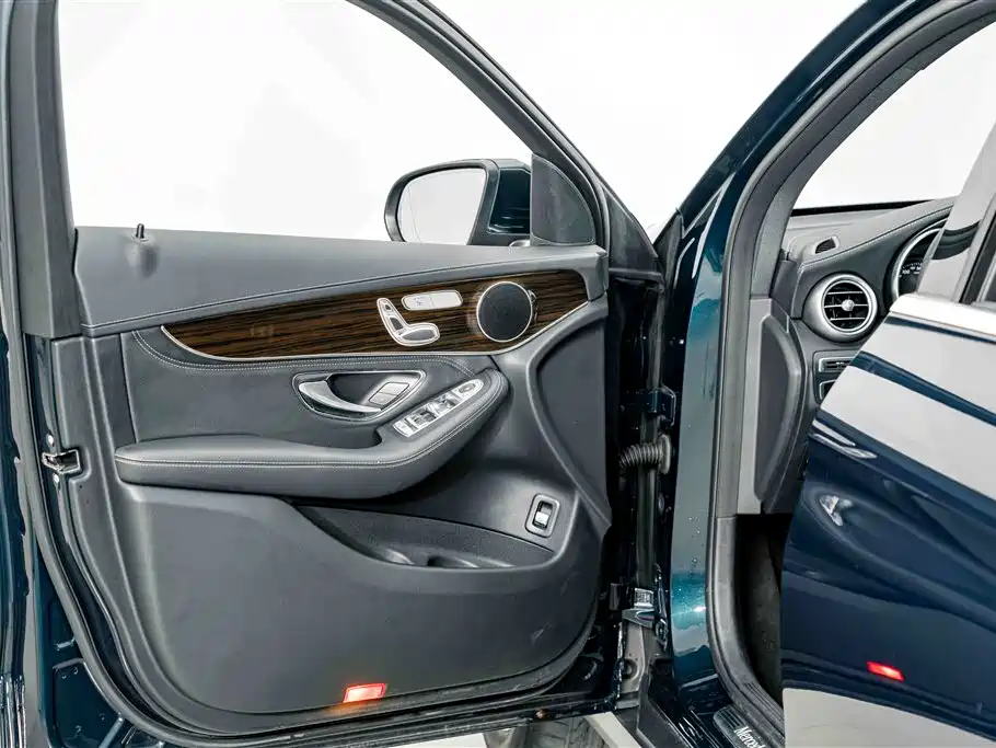 Mercedes-Benz GLC — миниатюра 15