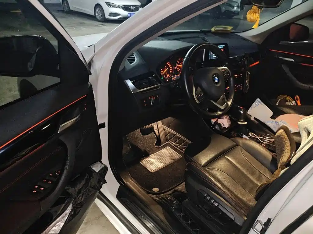 BMW X1 — миниатюра 17