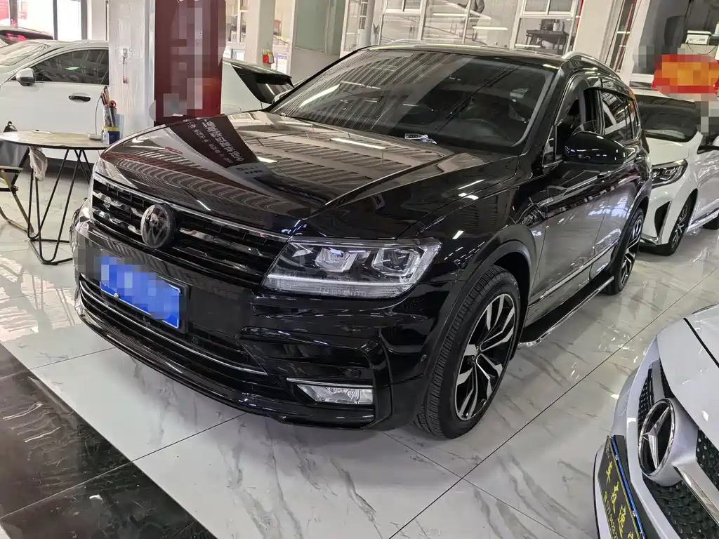 Купить Volkswagen Tiguan L