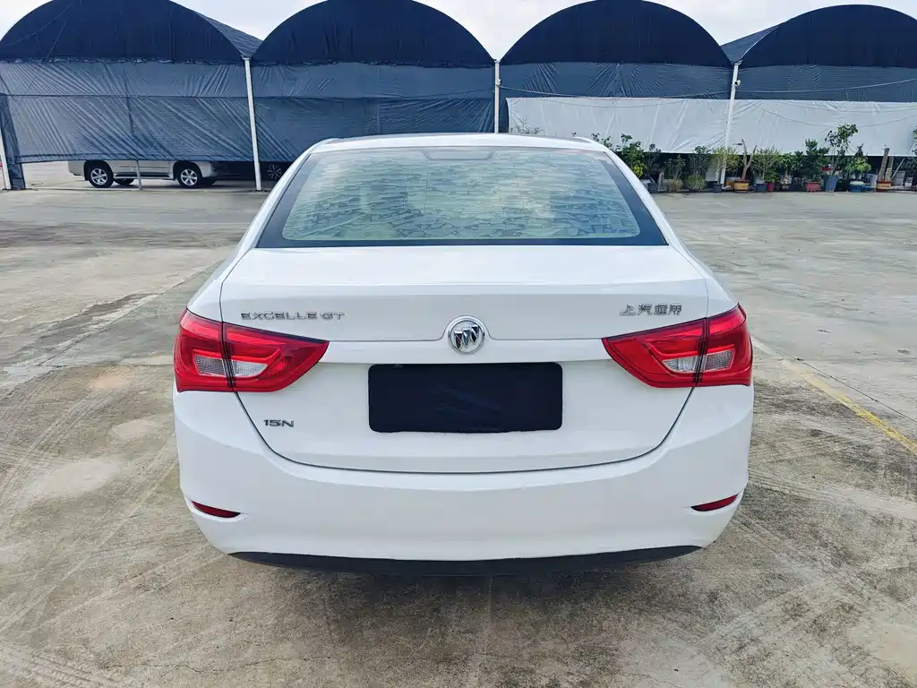 Buick Excelle — миниатюра 6