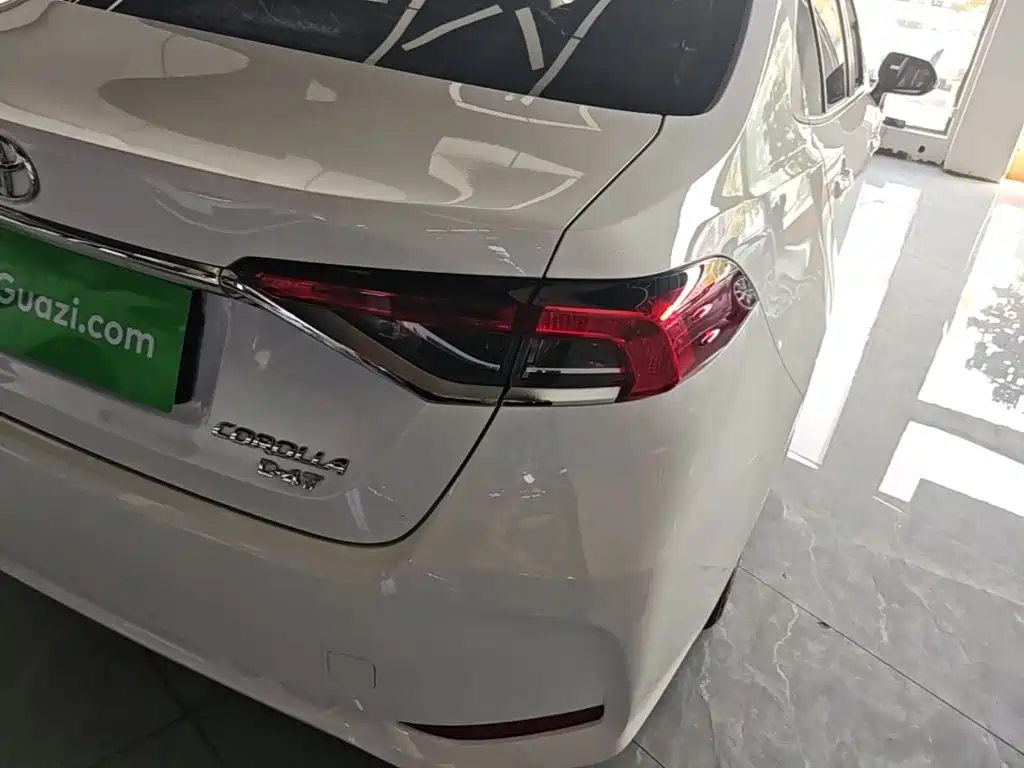 Toyota Corolla — миниатюра 8