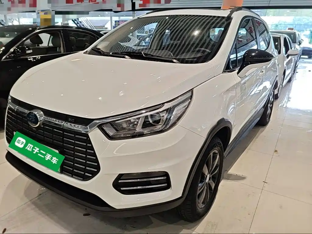 BYD Yuan EV — миниатюра 2