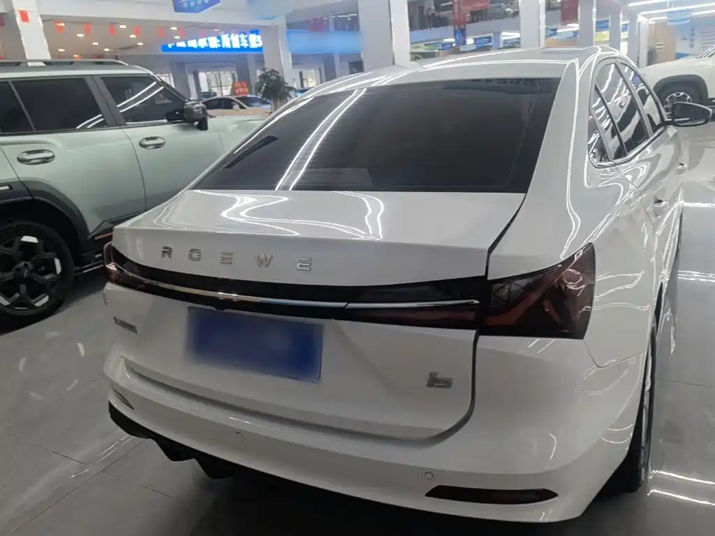 Roewe i5 — миниатюра 6