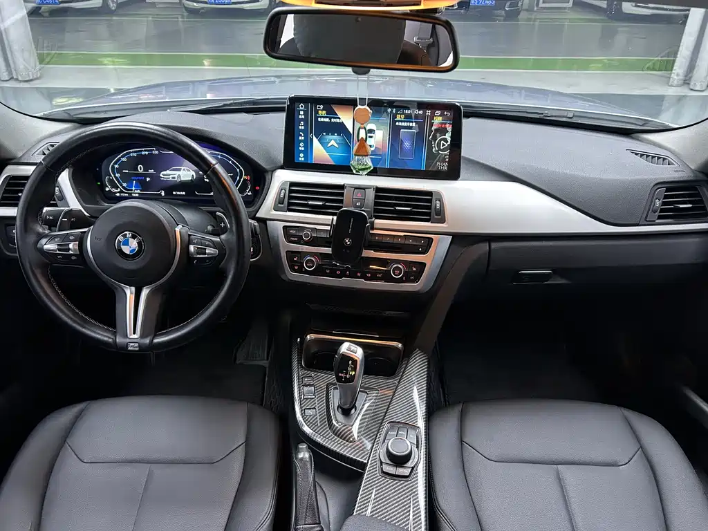 BMW 3 Series — миниатюра 8