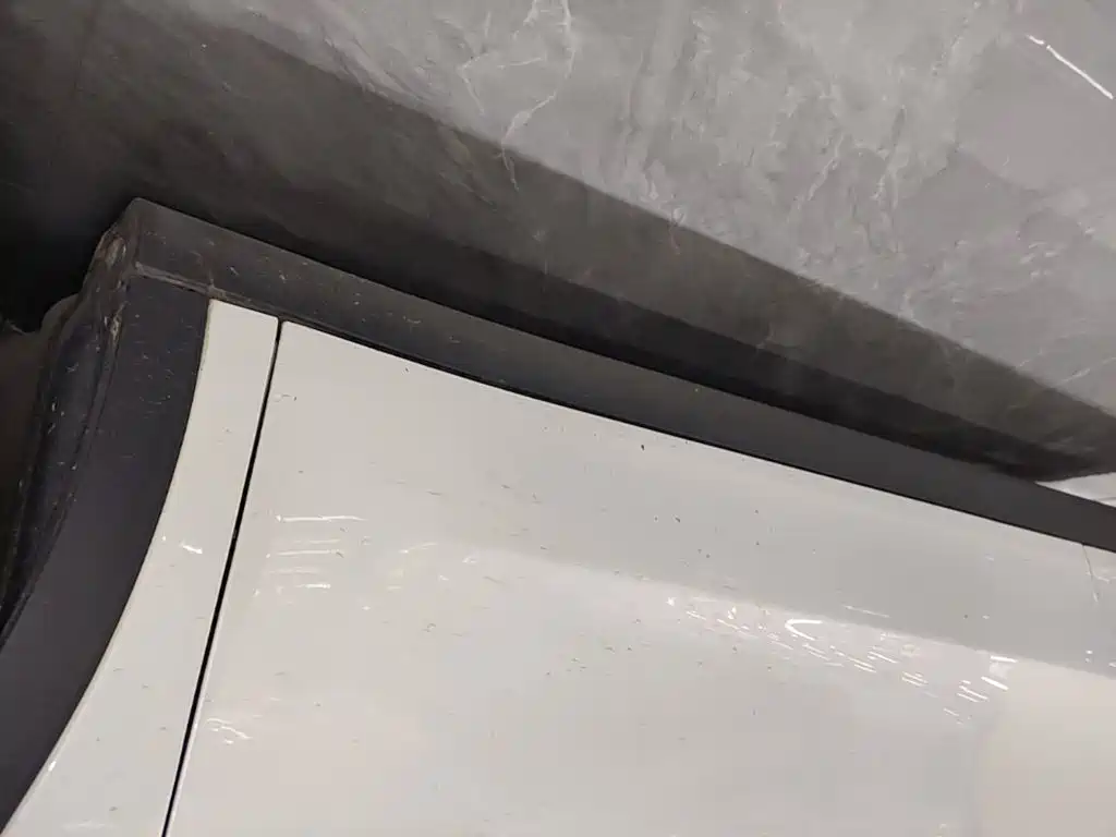 Tesla Model Y — миниатюра 21