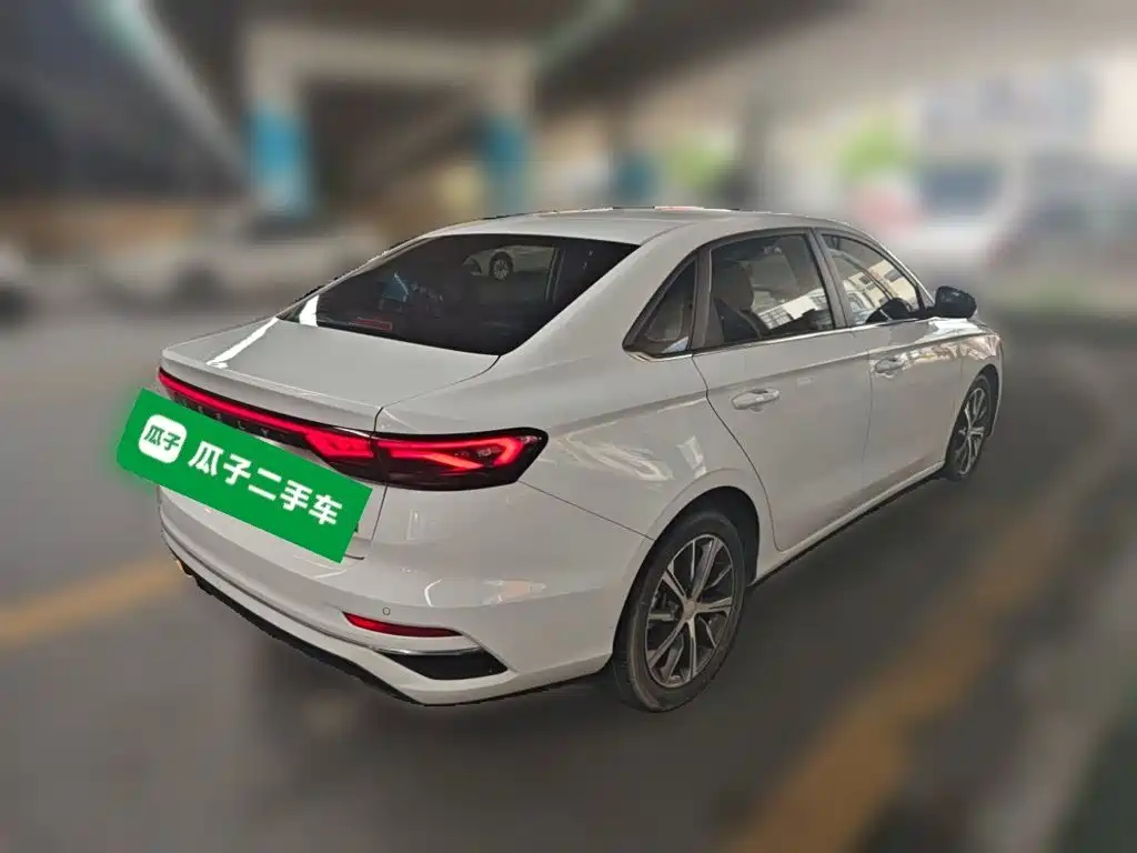 Geely Emgrand — миниатюра 4