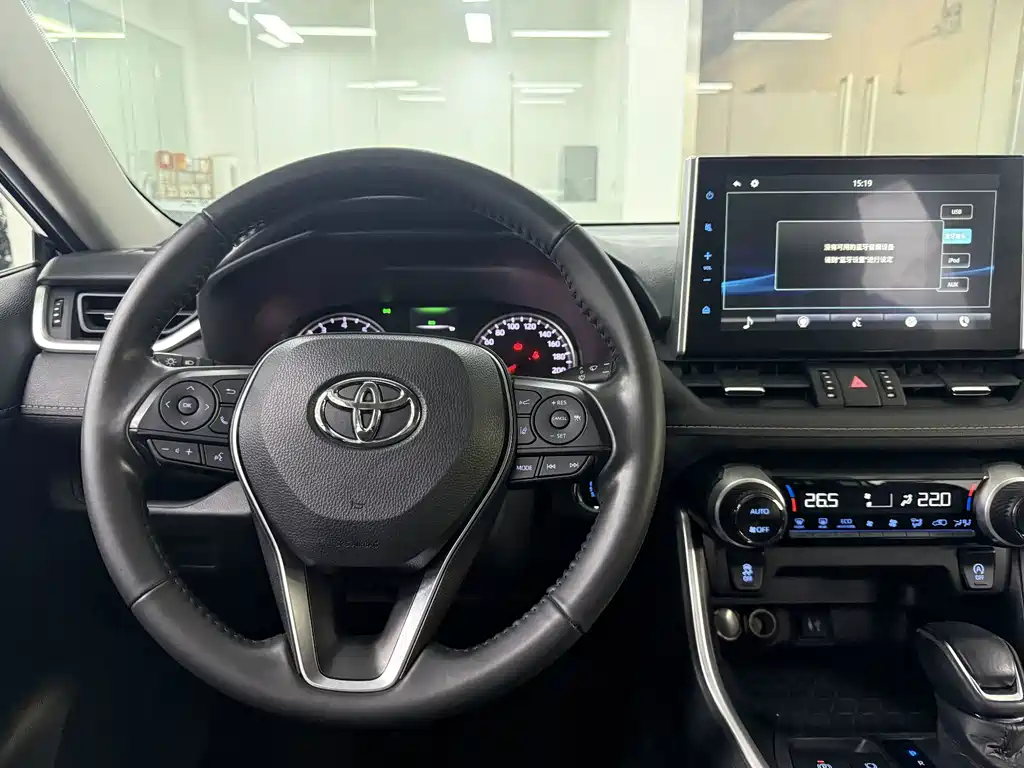 Toyota Wildlander — миниатюра 17