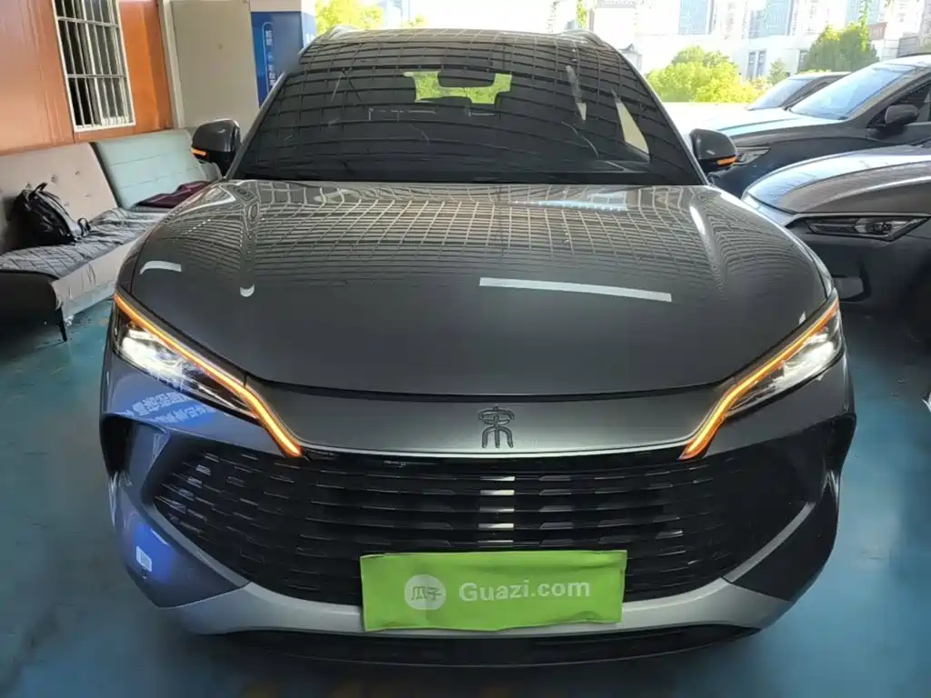 BYD L DM-i — миниатюра 3