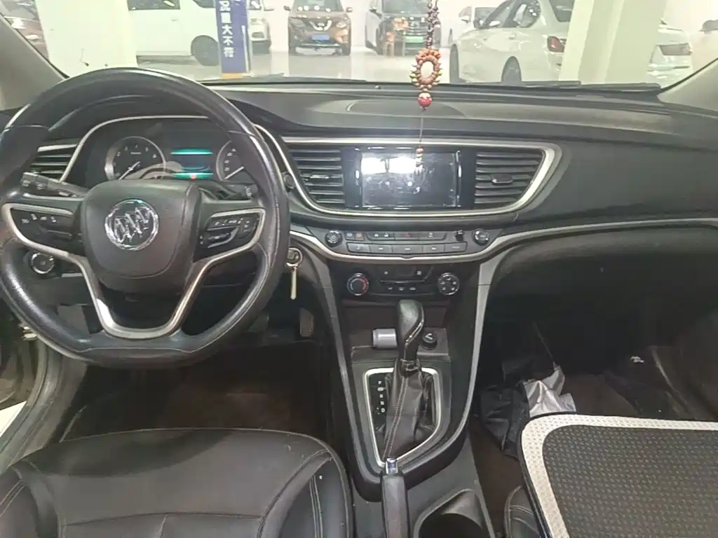 Buick Excelle — миниатюра 13