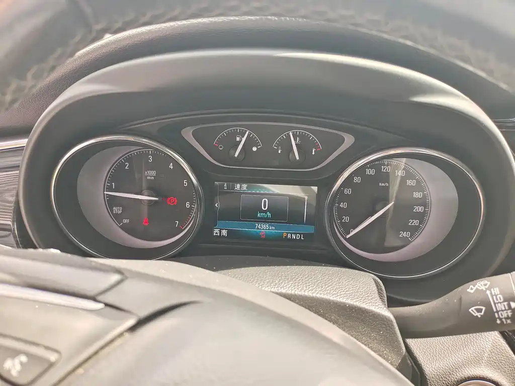 Buick Envision Plus — миниатюра 5