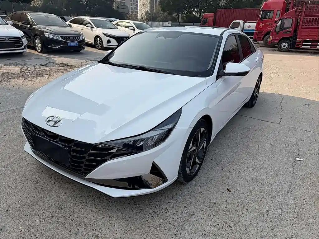 Hyundai Elantra 2021 1.5L CVT GLS Lead