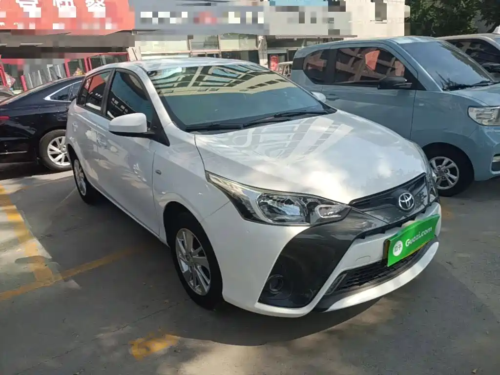 Toyota Yaris L — миниатюра 4