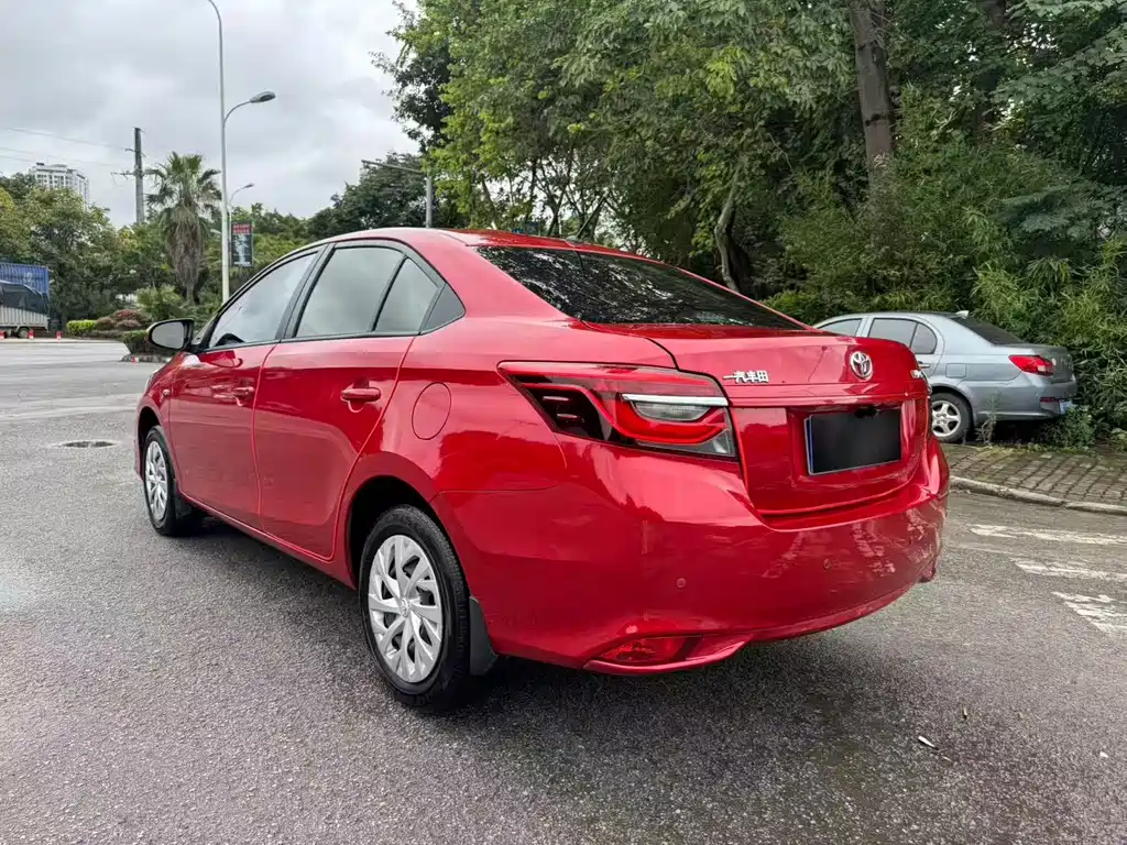 Toyota Vios — миниатюра 7