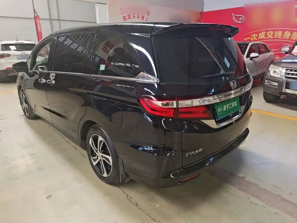 Honda Odyssey — миниатюра 5