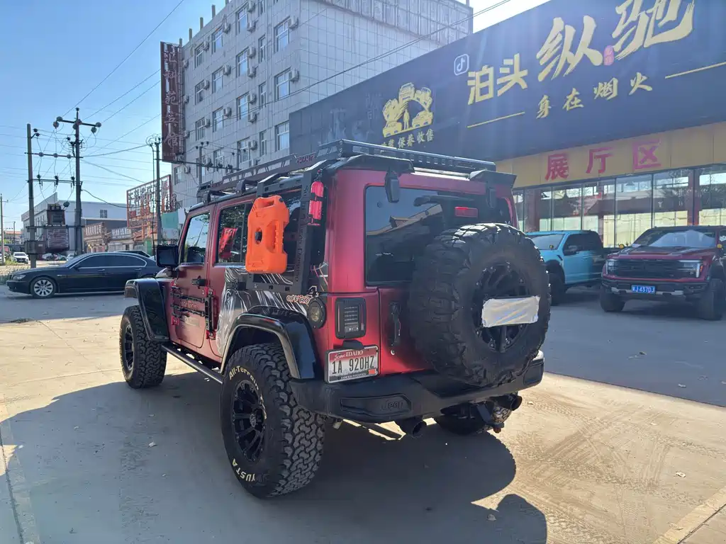 Jeep Wrangler — миниатюра 5