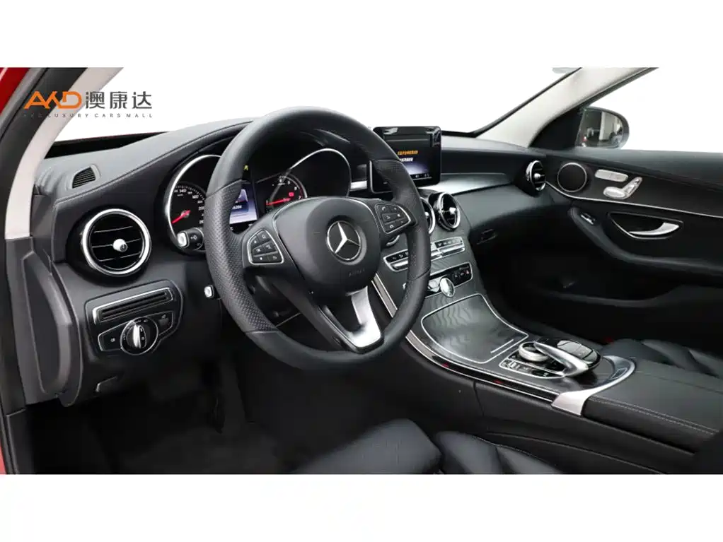 Mercedes-Benz C-Class — миниатюра 6