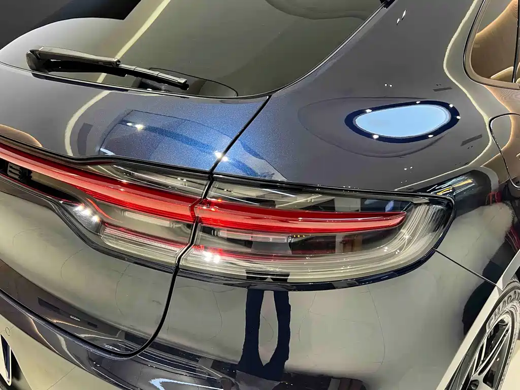 Porsche Macan — миниатюра 9