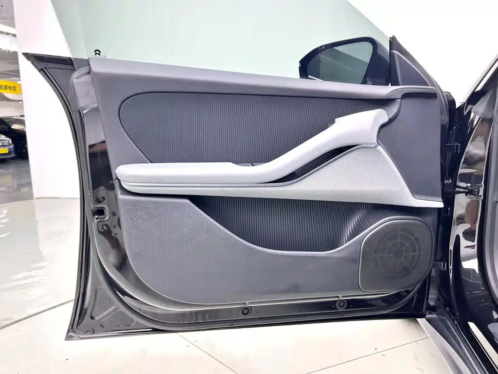 NIO ET5T — миниатюра 13