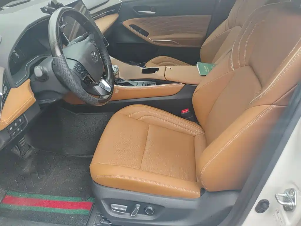 Toyota Avalon 2024 2.0L Luxury