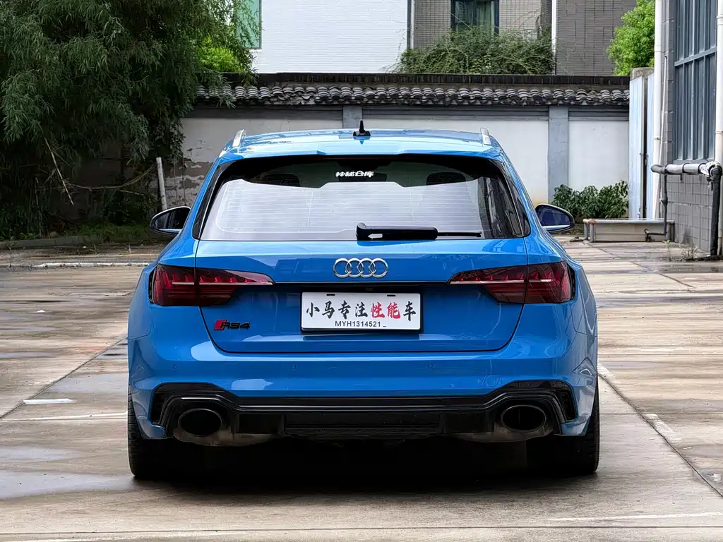Audi RS 4 — миниатюра 20