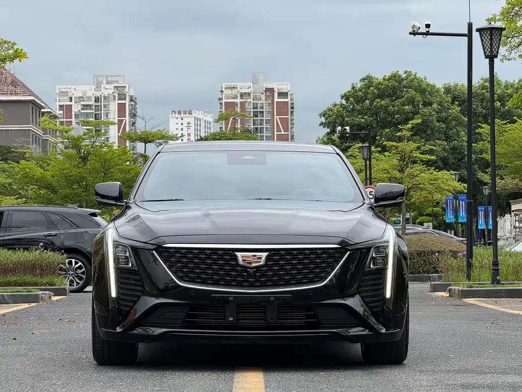 Cadillac CT5 — миниатюра 3