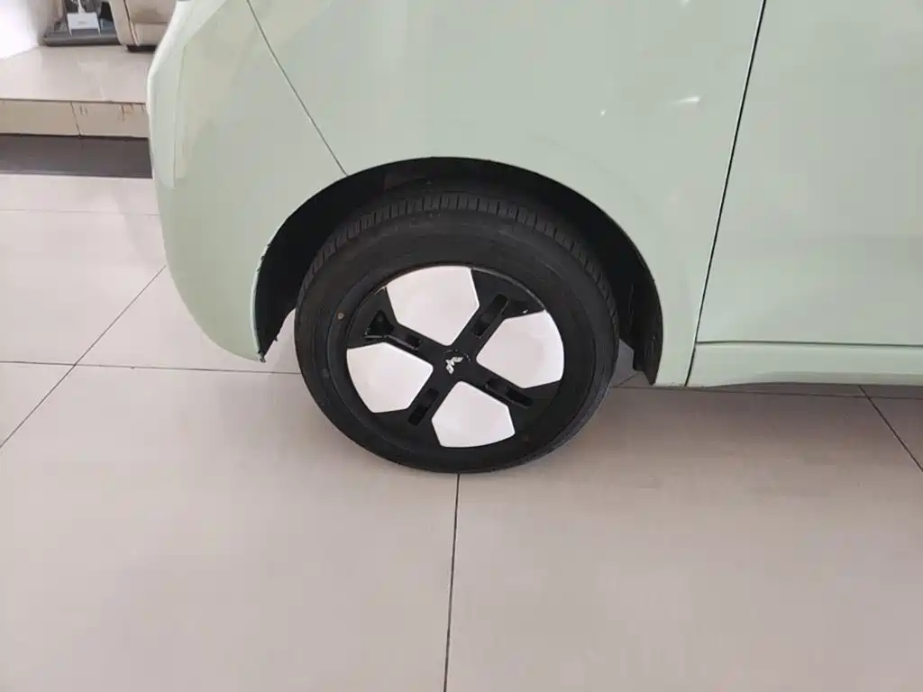 Wuling MINIEV — миниатюра 23