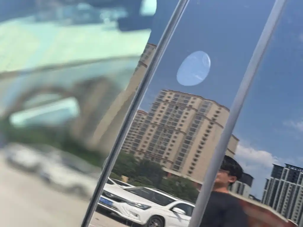 Tesla Model Y — миниатюра 23