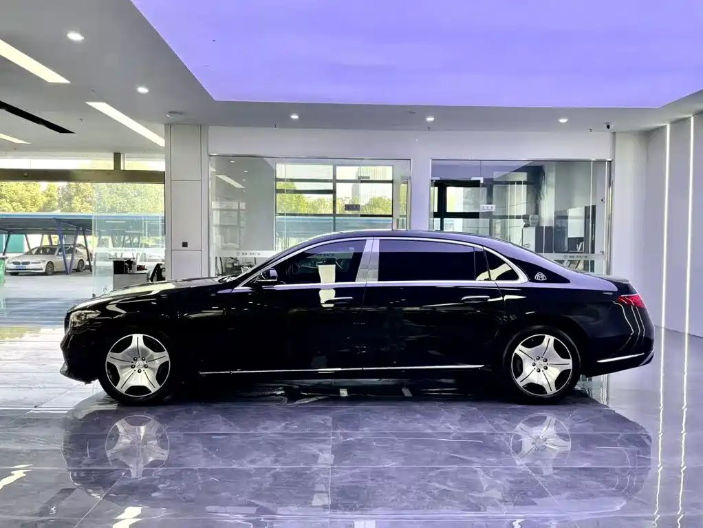Mercedes-Benz S-Class — миниатюра 3