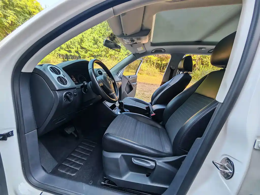 Volkswagen Tiguan — миниатюра 4