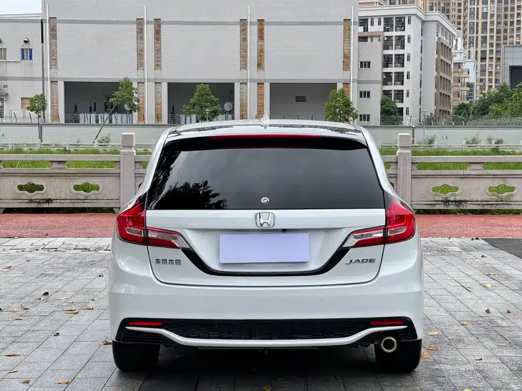 Honda Jade — миниатюра 8