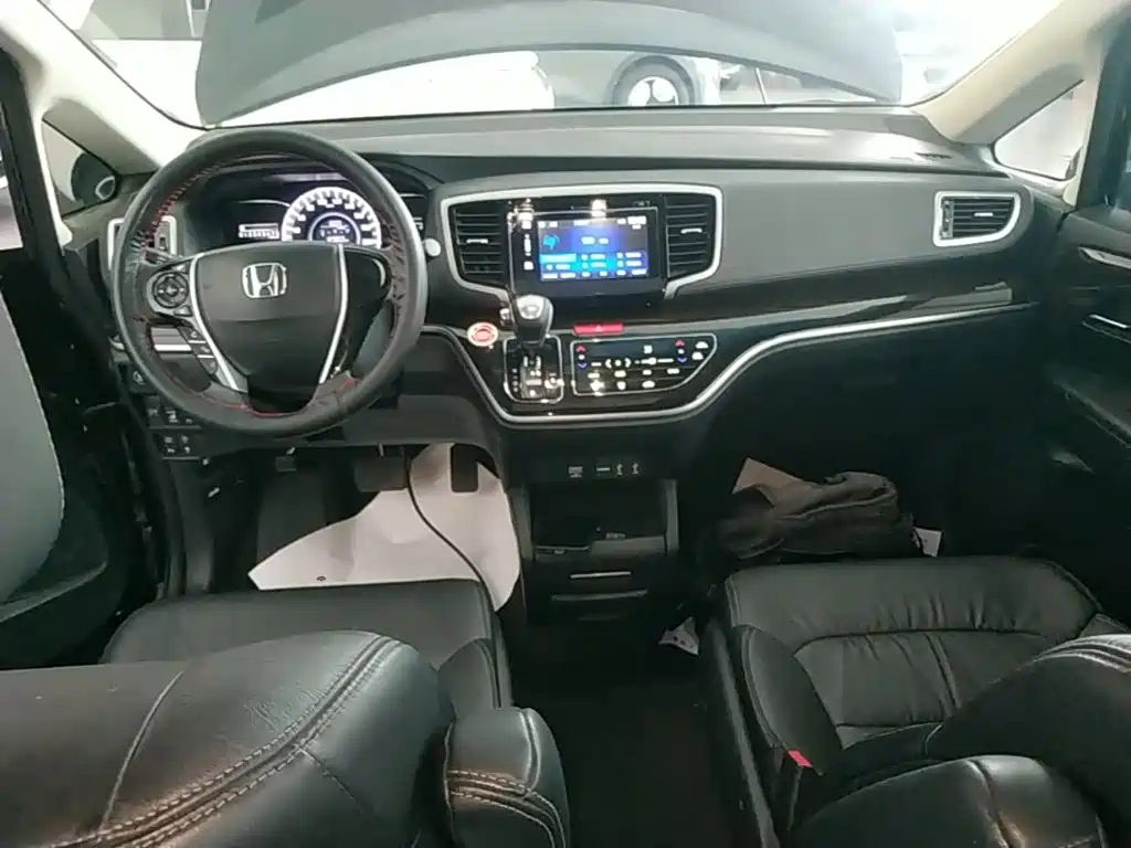 Honda Odyssey — миниатюра 10