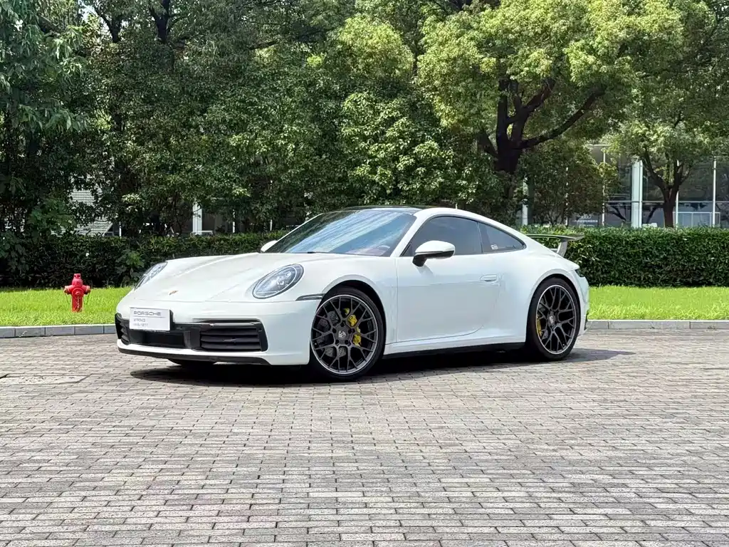 2025 Porsche 911 - zdjęcie 1 z 13