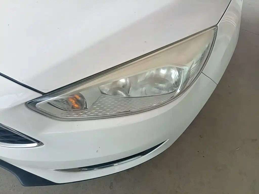 Ford Focus — миниатюра 24