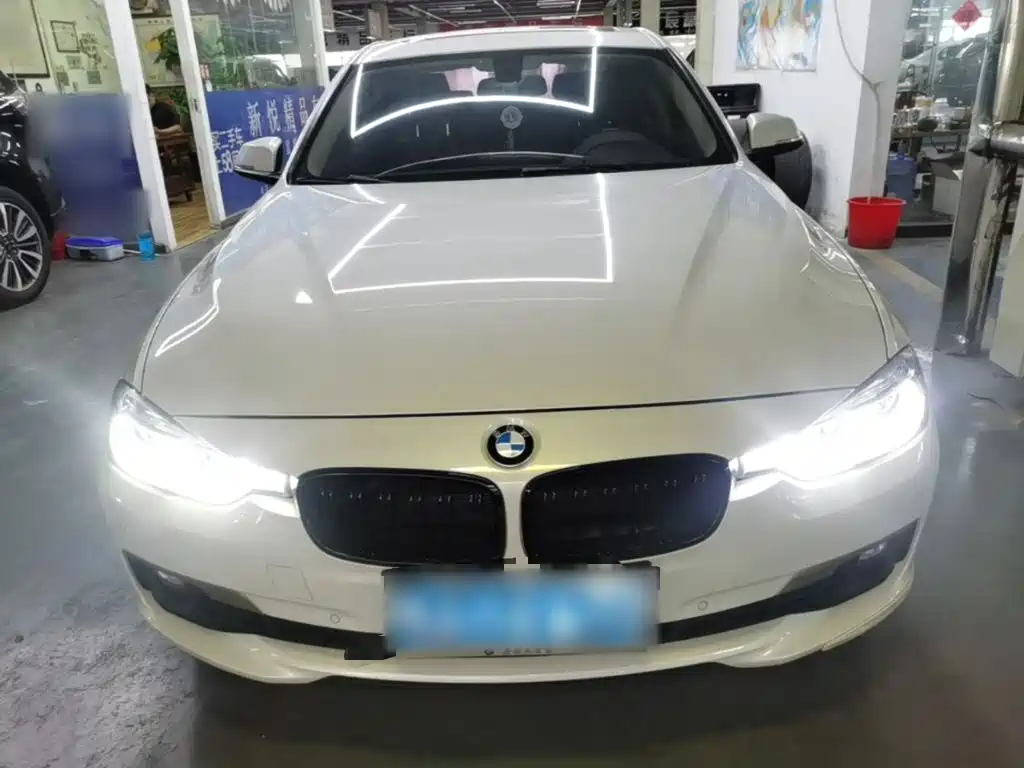 BMW 3 Series — миниатюра 3