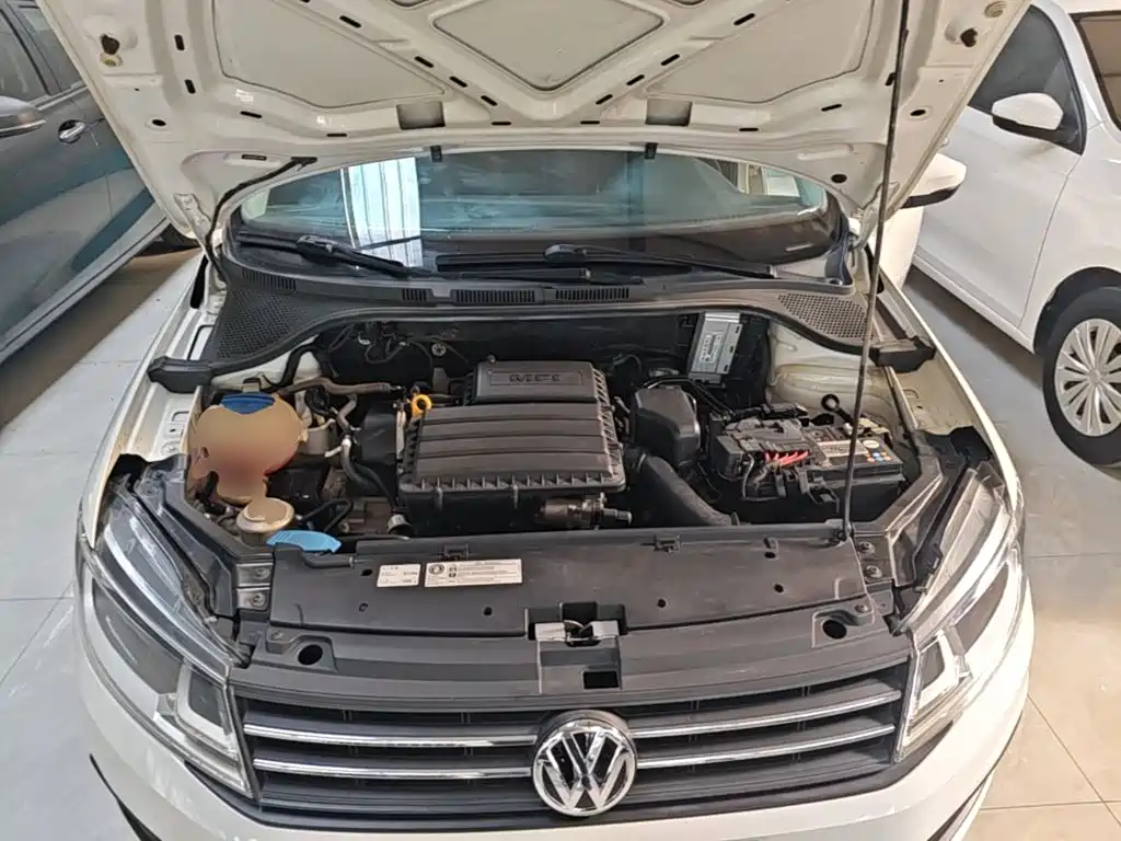 Volkswagen Santana — миниатюра 20