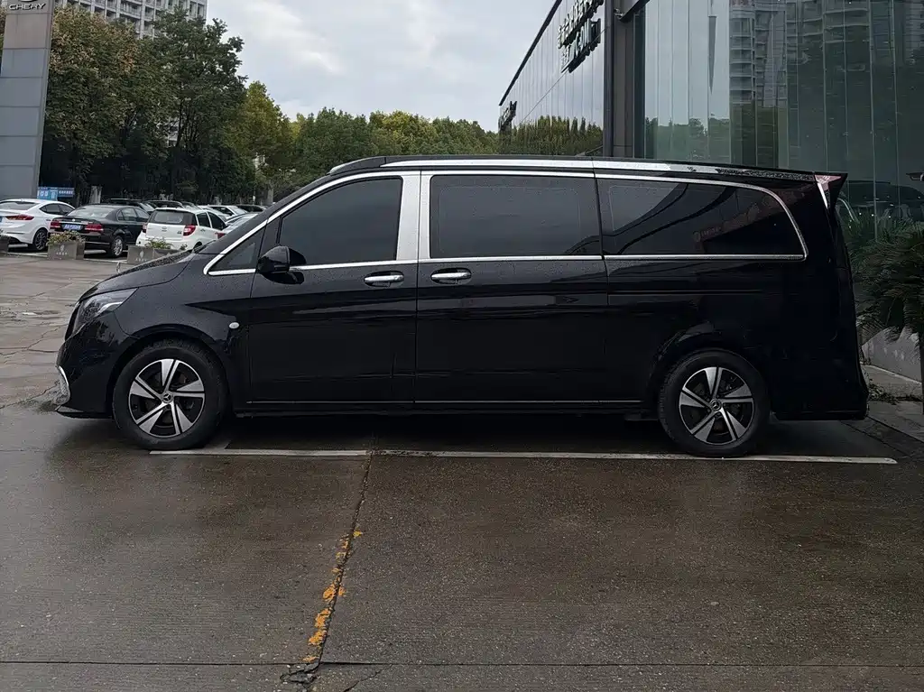 Mercedes-Benz Vito — миниатюра 3