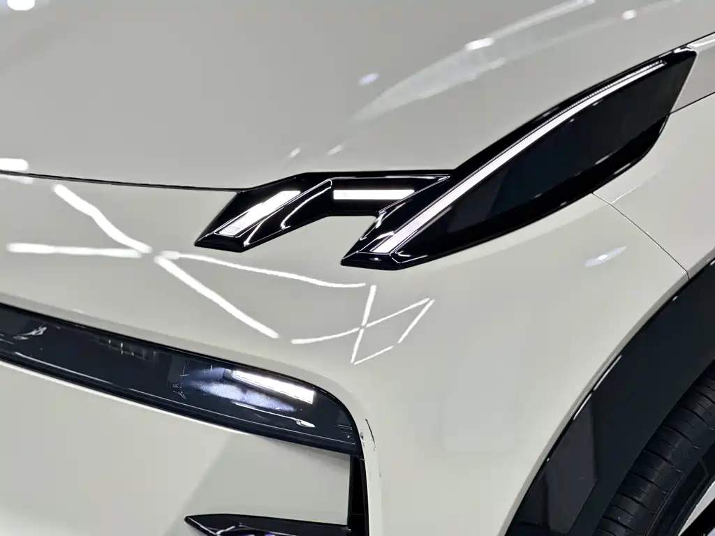 Zeekr X 2025 мест