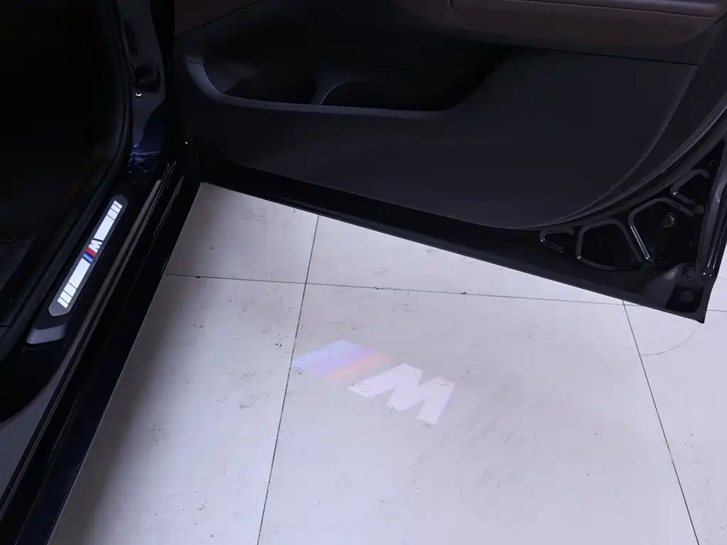 BMW X3 — миниатюра 24