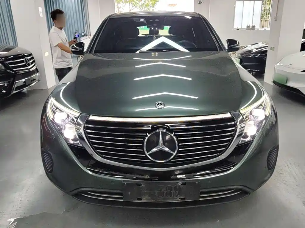 Mercedes-Benz EQC — миниатюра 3