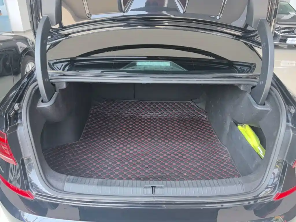 Volkswagen Passat — миниатюра 19