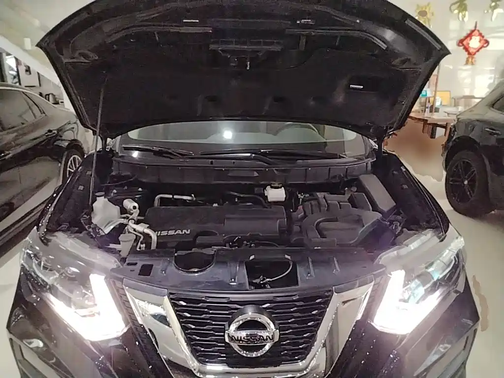 Nissan X-Trail — миниатюра 20