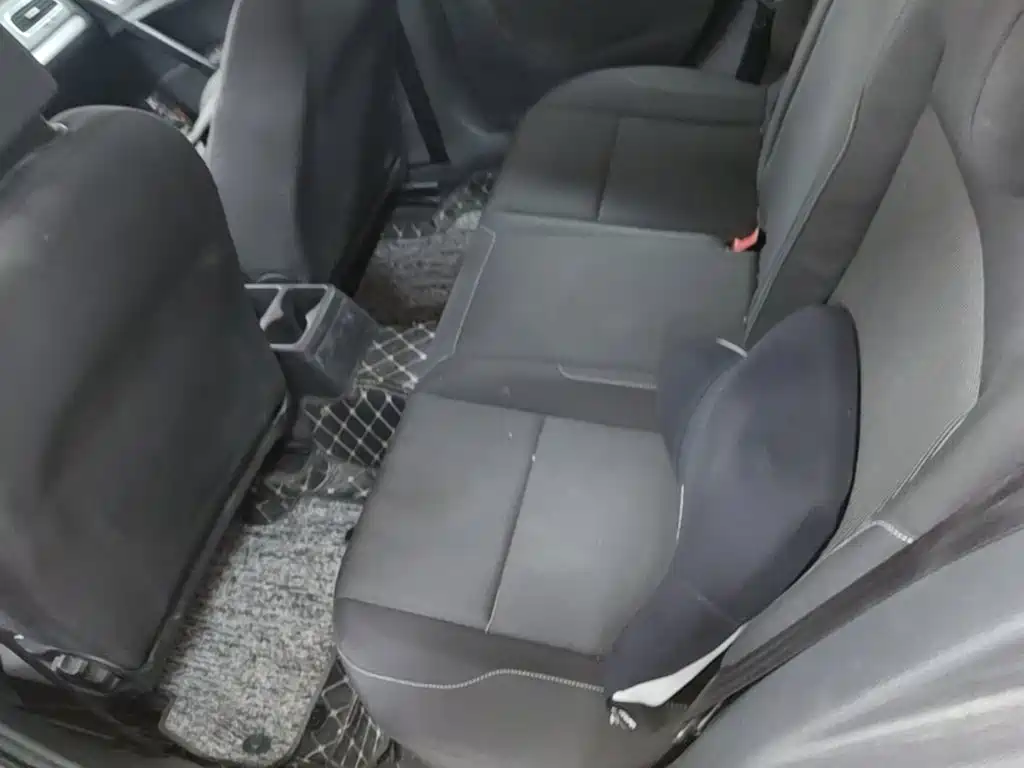 Volkswagen Golf — миниатюра 17