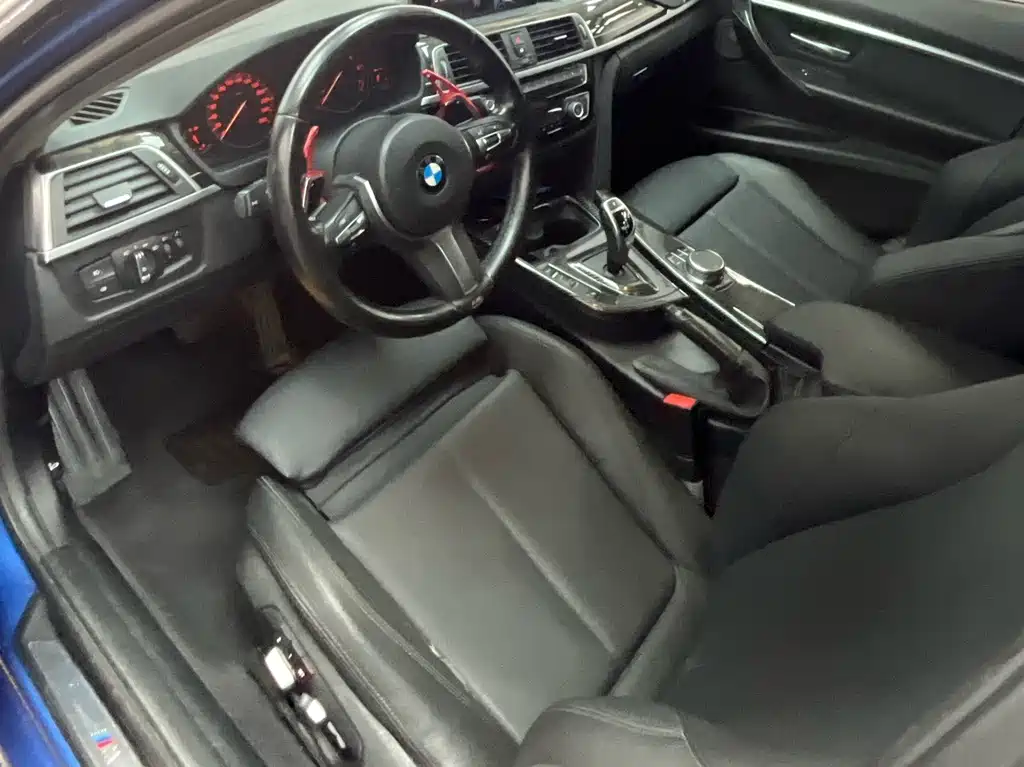 BMW 3 Series — миниатюра 4