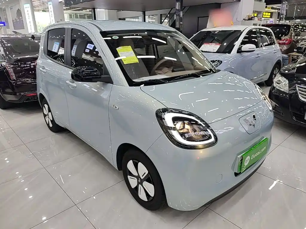 Wuling MINIEV — миниатюра 4