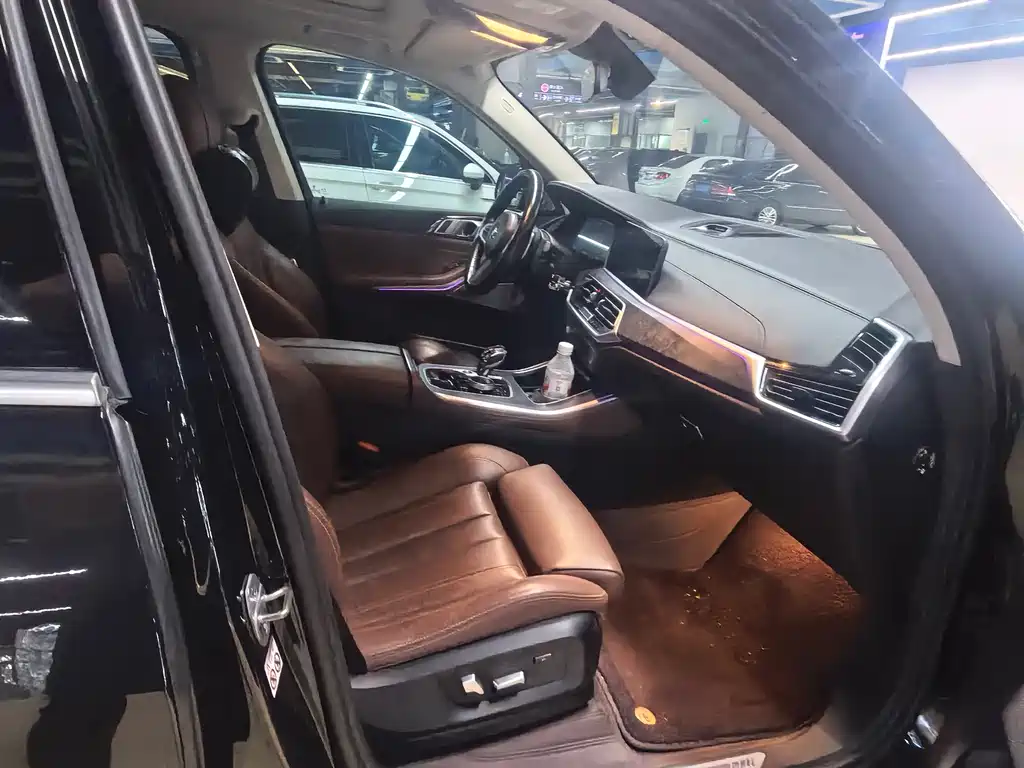 BMW X5 2021 xDrive30i M Sport