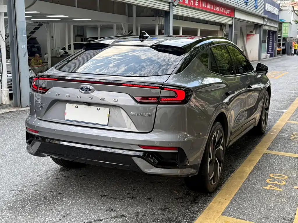 Ford Mondeo 2025 2.0T EcoBoost E Sport ST-Line