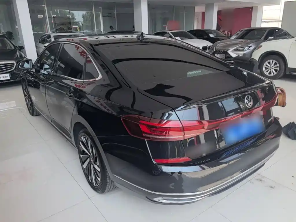 Volkswagen Passat — миниатюра 5