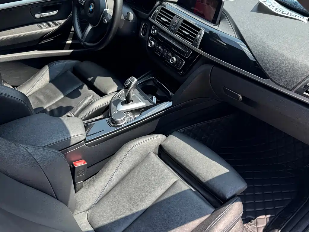 BMW 3 Series GT — миниатюра 17