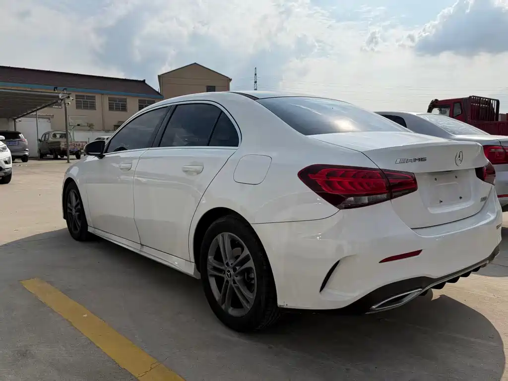 Mercedes-Benz A-Class — миниатюра 6