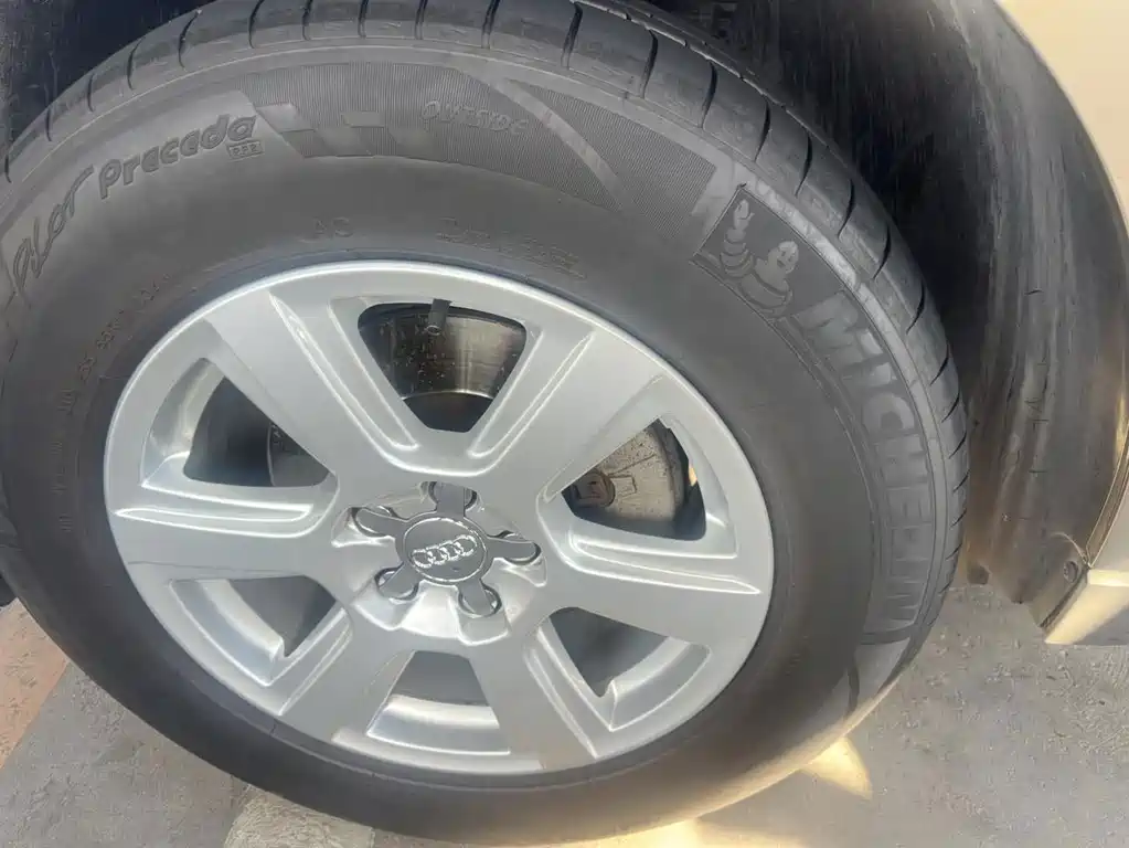 Audi Q5 — миниатюра 14